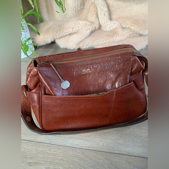 HP🌟Rare Vintage Celine saddle bag - Picture 8 of 16